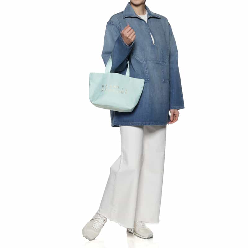 BARNEYS NEW YORK ロゴ トートバッグ （S） LIGHT BLUE