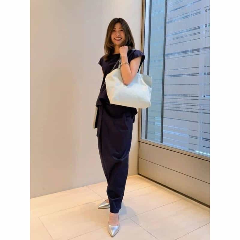 BARNEYS NEW YORK ロゴ トートバッグ （M） IVORY