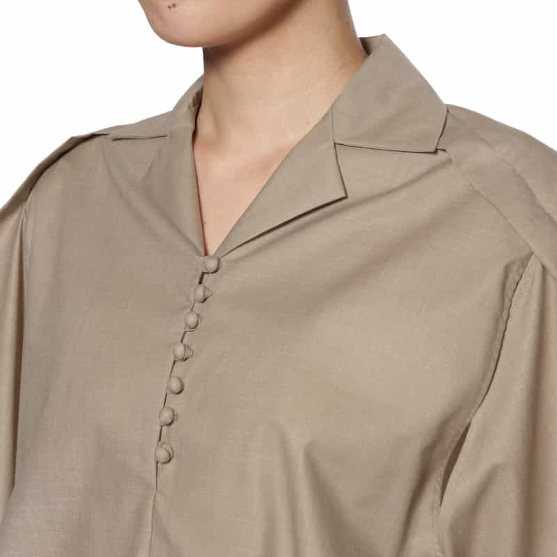 BARNEYS NEW YORK ウォッシャブル ウエストドローコード付きブラウス BEIGE