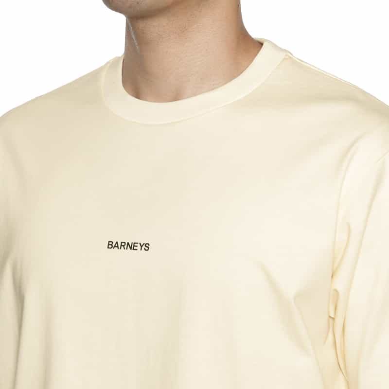 BARNEYS NEW YORK "BARNEYS" ロゴ入りTシャツ OFF WHITE