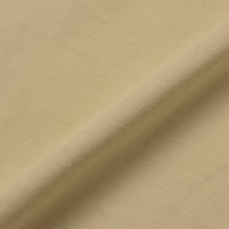 BARNEYS NEW YORK "BARNEYS" ロゴ入りTシャツ BEIGE