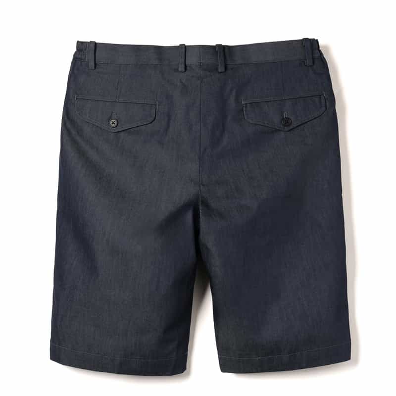 BARNEYS NEW YORK ウォッシャブル タック入りショートパンツ INDIGO