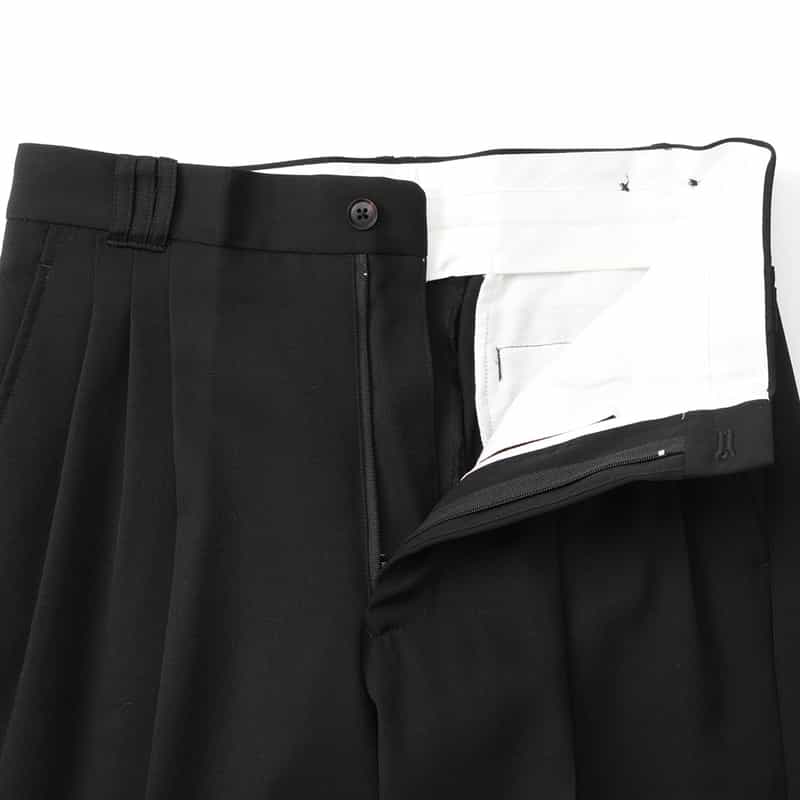 YOKE YOKE＜ヨーク＞ ワイドパンツ BLACK