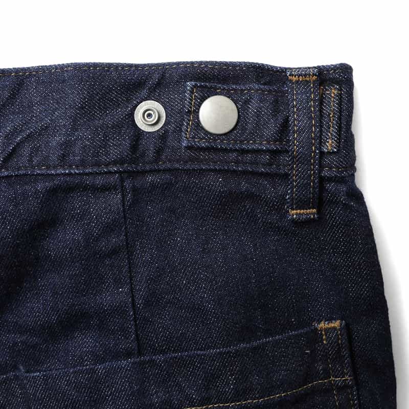 YOKE YOKE＜ヨーク＞ デニムパンツ INDIGO