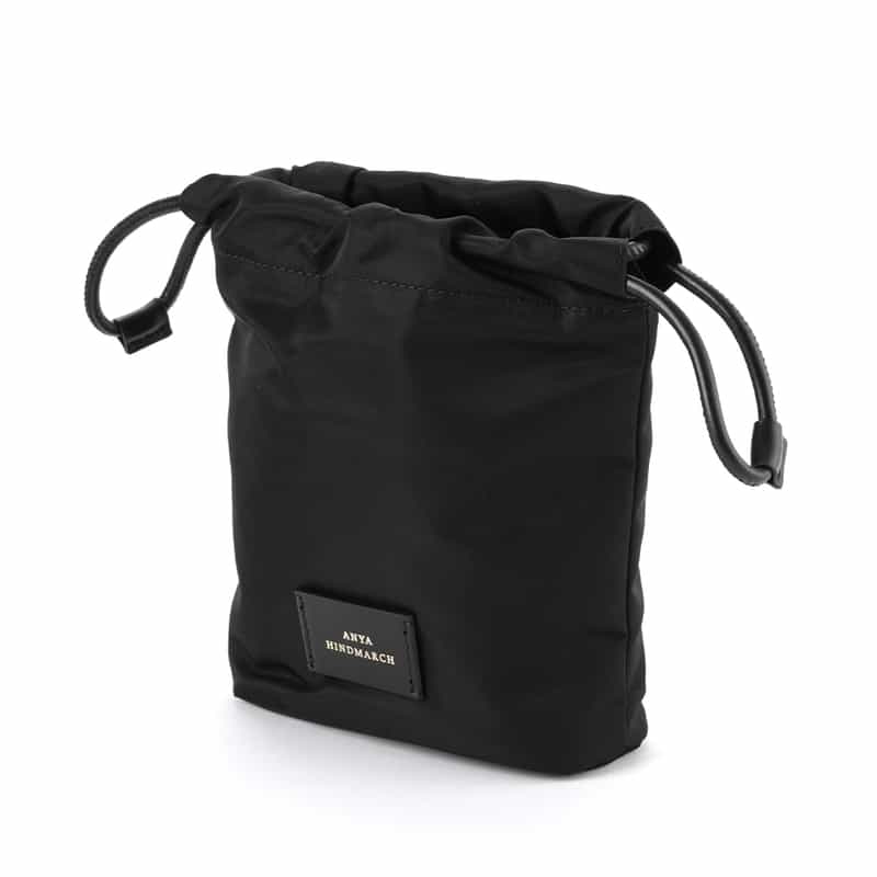 ANYA HINDMARCH ANYA HINDMARCH＜アニヤ ハインドマーチ＞ ドローストリングポーチ BLACK