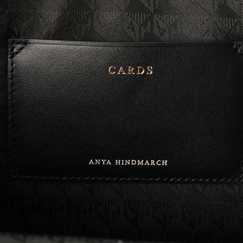 ANYA HINDMARCH ANYA HINDMARCH＜アニヤ ハインドマーチ＞ ポーチ BLACK