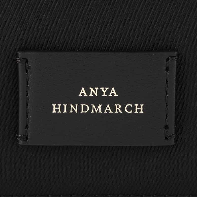 ANYA HINDMARCH ANYA HINDMARCH＜アニヤ ハインドマーチ＞ ポーチ BLACK