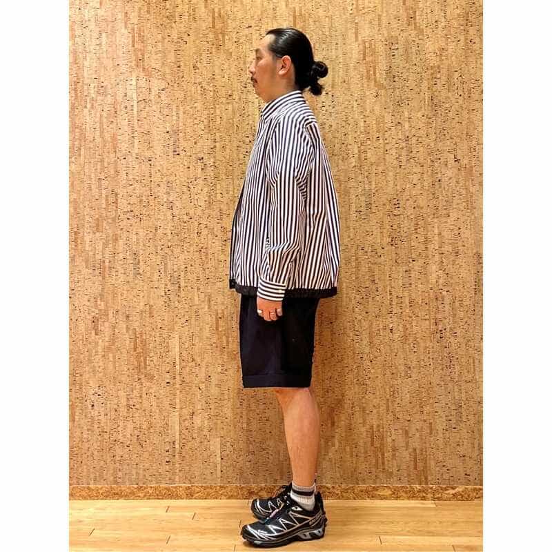 BARNEYS NEW YORK ウォッシャブル タック入りショートパンツ NAVY