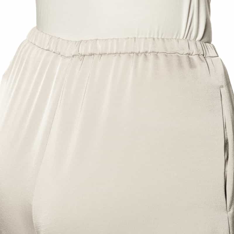 BARNEYS NEW YORK ウォッシャブル ドローリングサテンワイドパンツ BEIGE