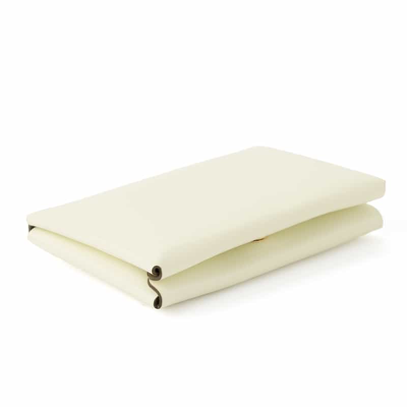 BARNEYS NEW YORK カードケース WHITE