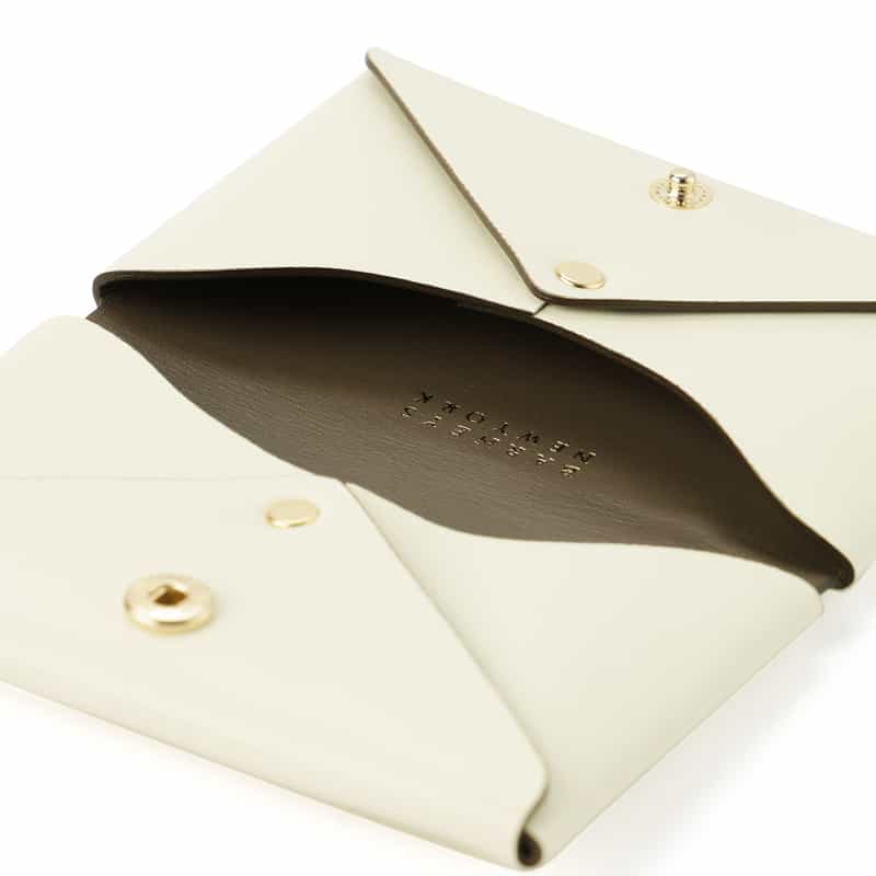 BARNEYS NEW YORK カードケース WHITE