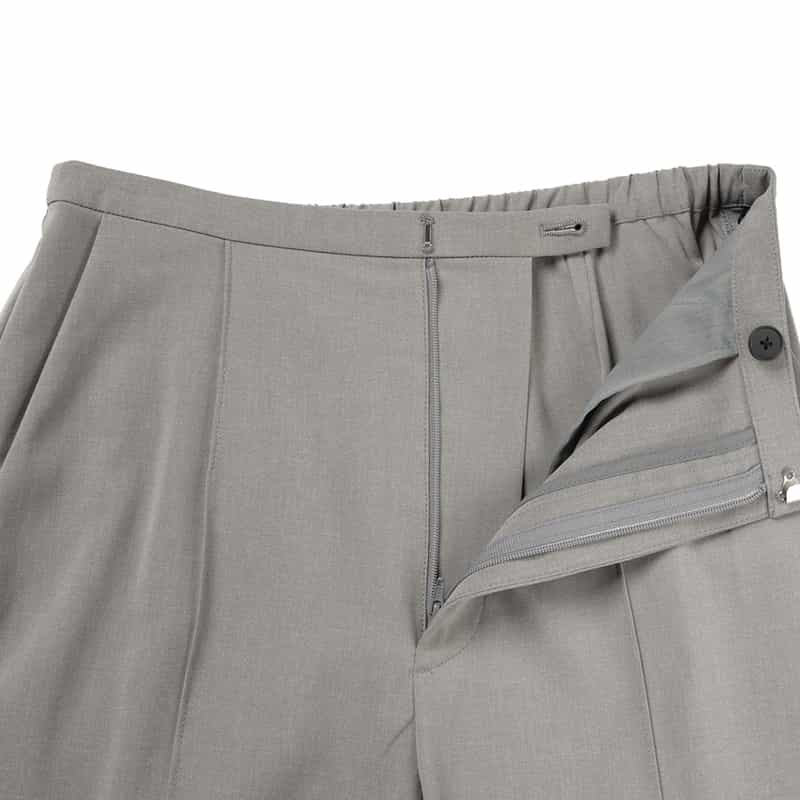 BARNEYS NEW YORK セットアップ ウォッシャブル タック入りストレートパンツ GRAY