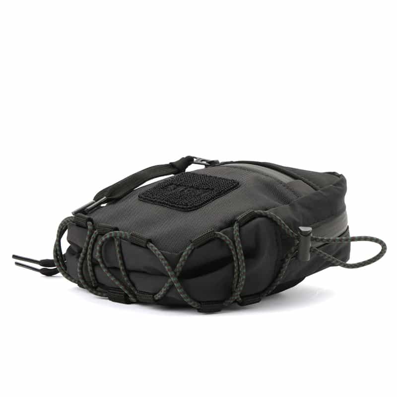 SACAI SACAI<サカイ> ナイロンショルダーバッグ BLACK