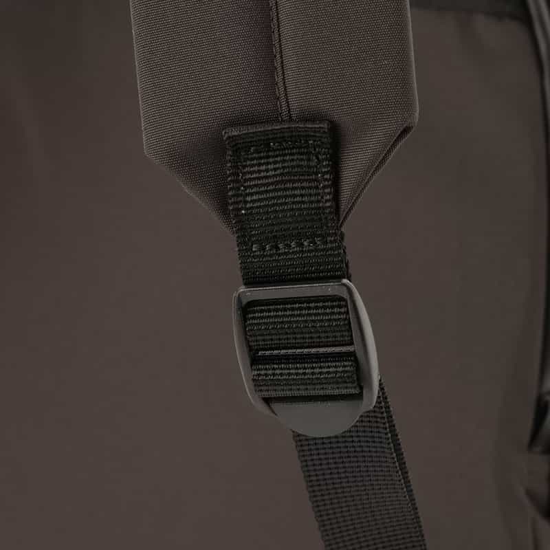 SACAI SACAI＜サカイ＞ バックパック BROWN