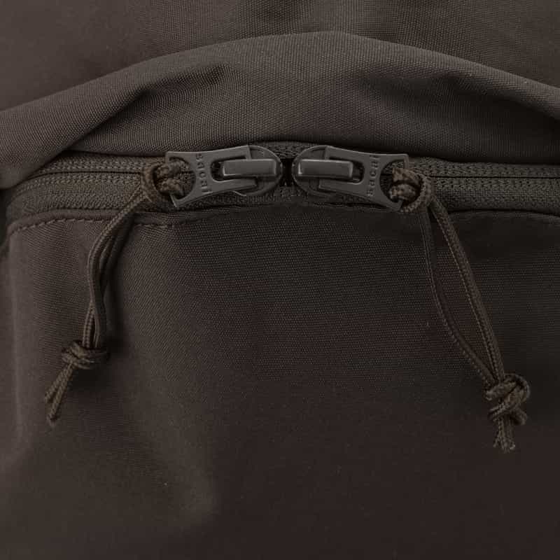 SACAI SACAI＜サカイ＞ バックパック BROWN