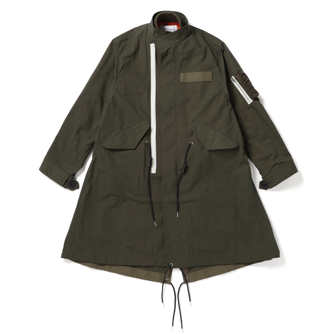 sacai×伊ブランド・テンシー“ハイブリッド”メンズミリタリー