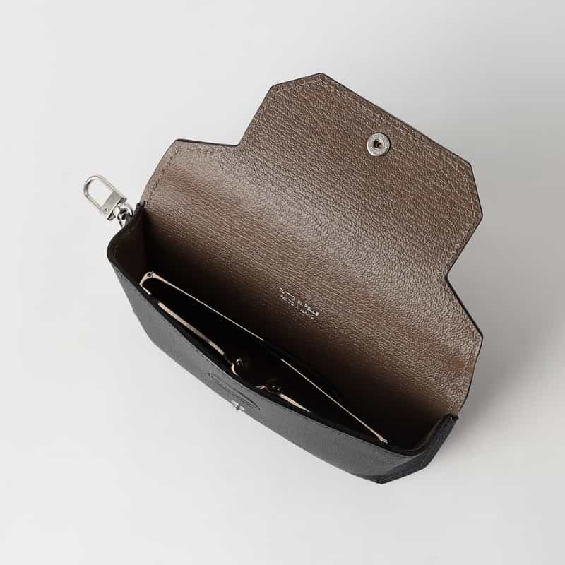 L’ARCOBALENO L'ARCOBALENO＜ラルコバレーノ＞バイカラーアイウェアケース "LA905" BLACK