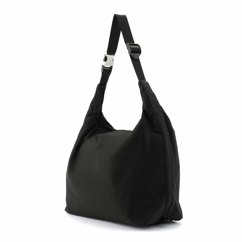 ARCS LONDON ARCS LONDON＜アークス ロンドン＞スリングバッグ BLACK