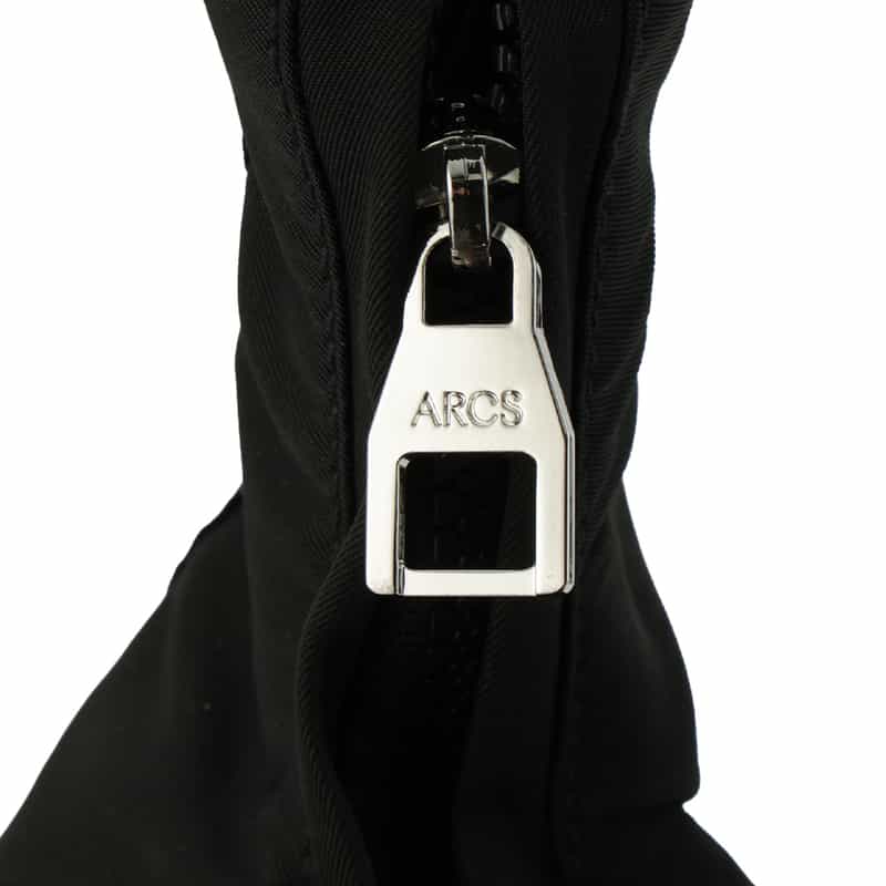 ARCS LONDON ARCS LONDON＜アークス ロンドン＞スリングバッグ BLACK
