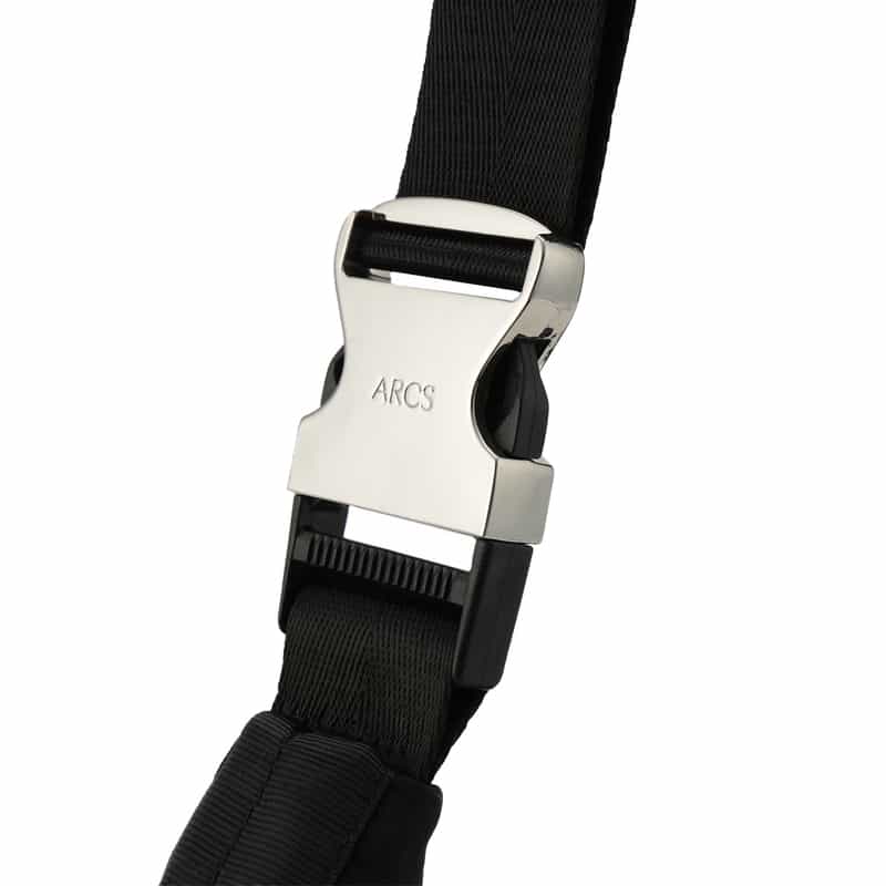 ARCS LONDON ARCS LONDON＜アークス ロンドン＞リトル スリングバッグ BLACK