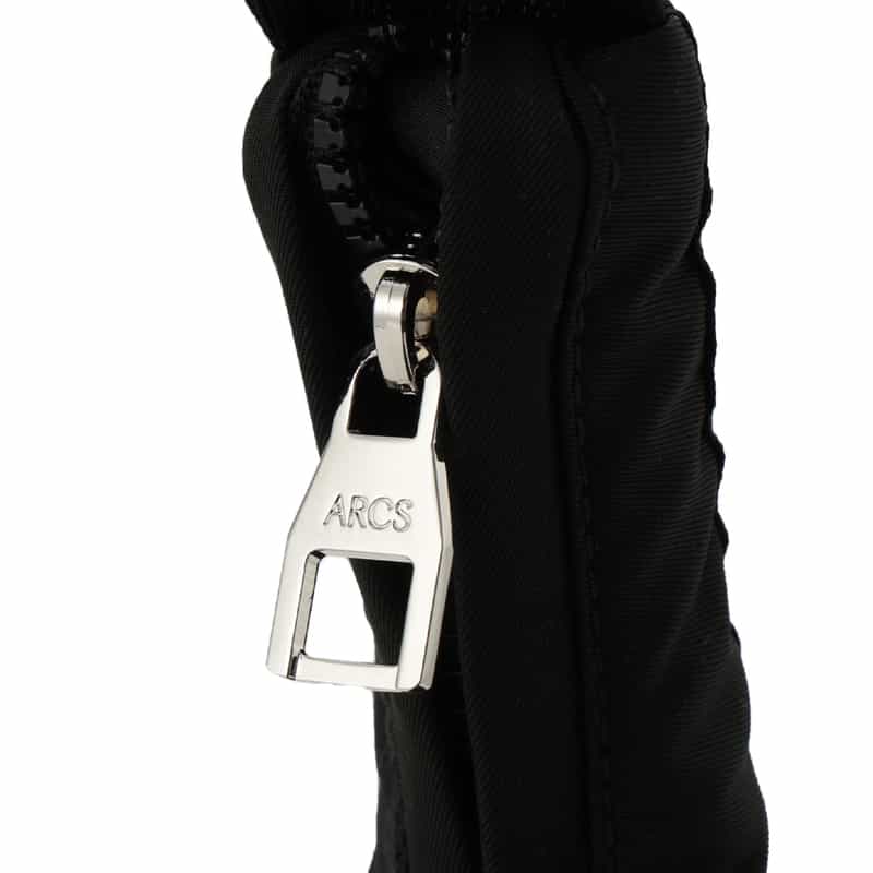 ARCS LONDON ARCS LONDON＜アークス ロンドン＞リトル スリングバッグ BLACK