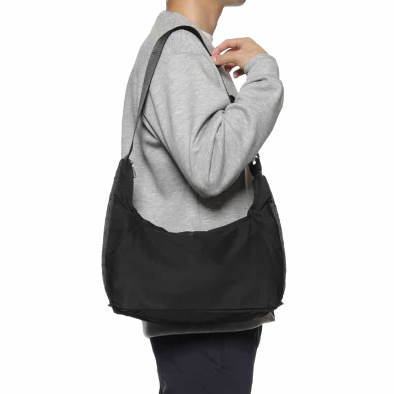 ARCS LONDON ARCS LONDON＜アークス ロンドン＞リトル スリングバッグ BLACK