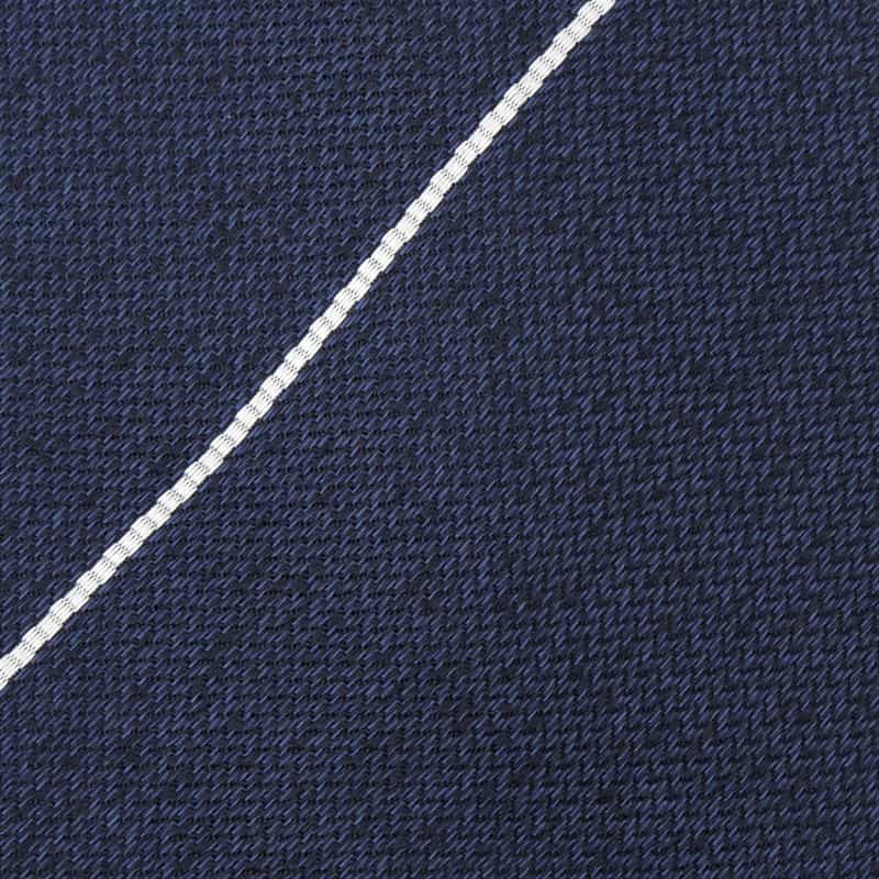 BARNEYS NEW YORK ストライプ柄タイ NAVY