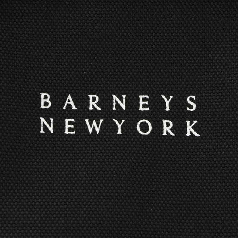 BARNEYS NEW YORK "BARNEYS" ロゴ入りキャンバスバッグ BLACK