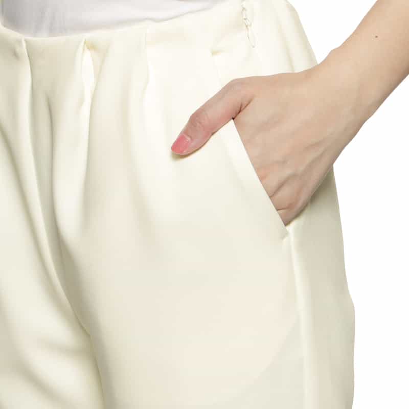 BARNEYS NEW YORK セットアップ ウォッシャブル ダブルクロステーパードパンツ OFF WHITE