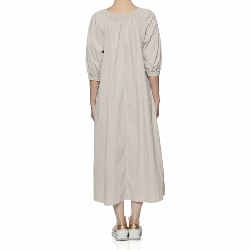 BARNEYS NEW YORK ウォッシャブル ドローコード付きオフショルダードレス BEIGE