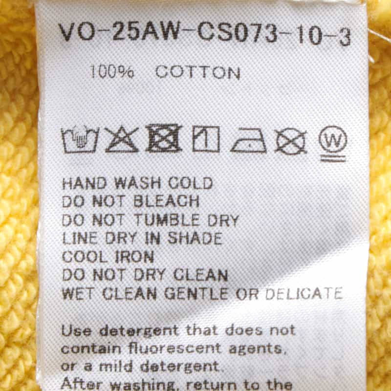 VOWELS VOWELS＜バウルズ＞ バーニーズ　ニューヨーク限定ロゴ入りスウェットプルオーバー YELLOW