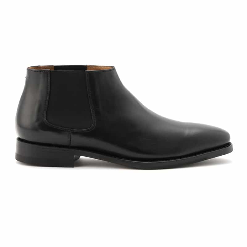 BARNEYS NEW YORK ミドル丈サイドゴアブーツ BLACK