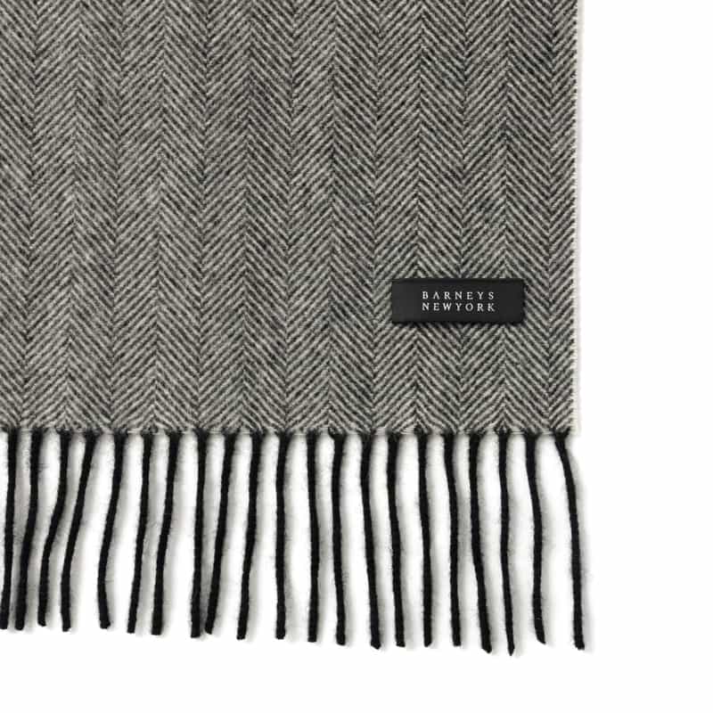 BARNEYS NEW YORK ヘリンボーン柄カシミヤスカーフ GRAY