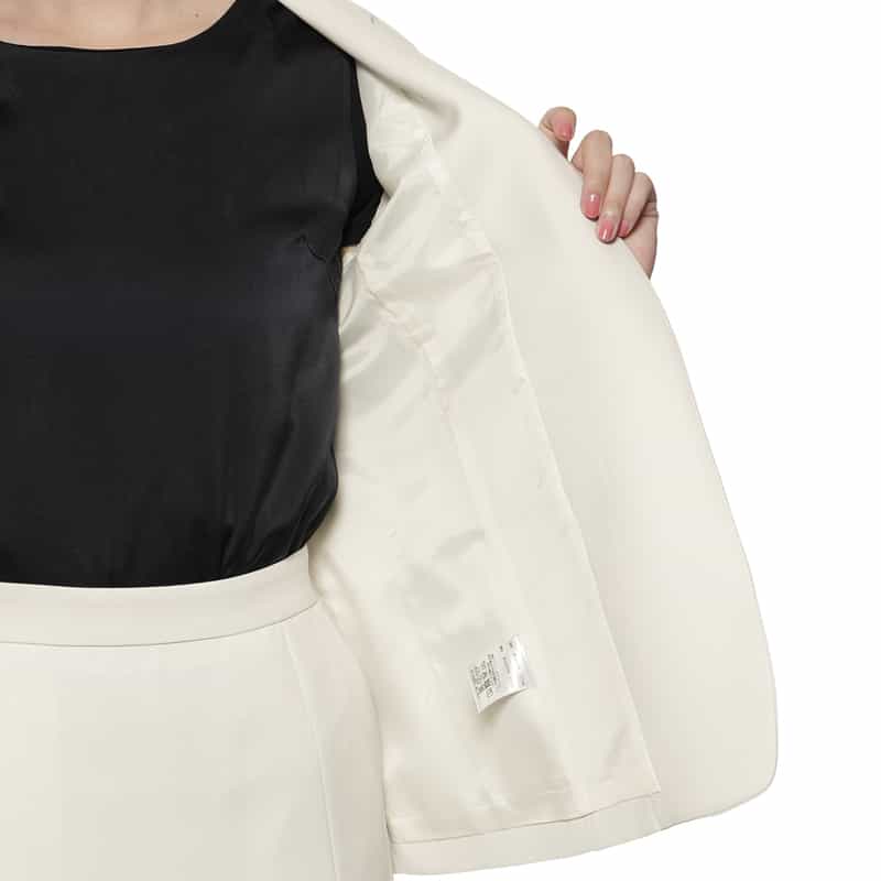 BARNEYS NEW YORK セットアップ ウォッシャブル スムースサテン ノーカラージャケット BEIGE