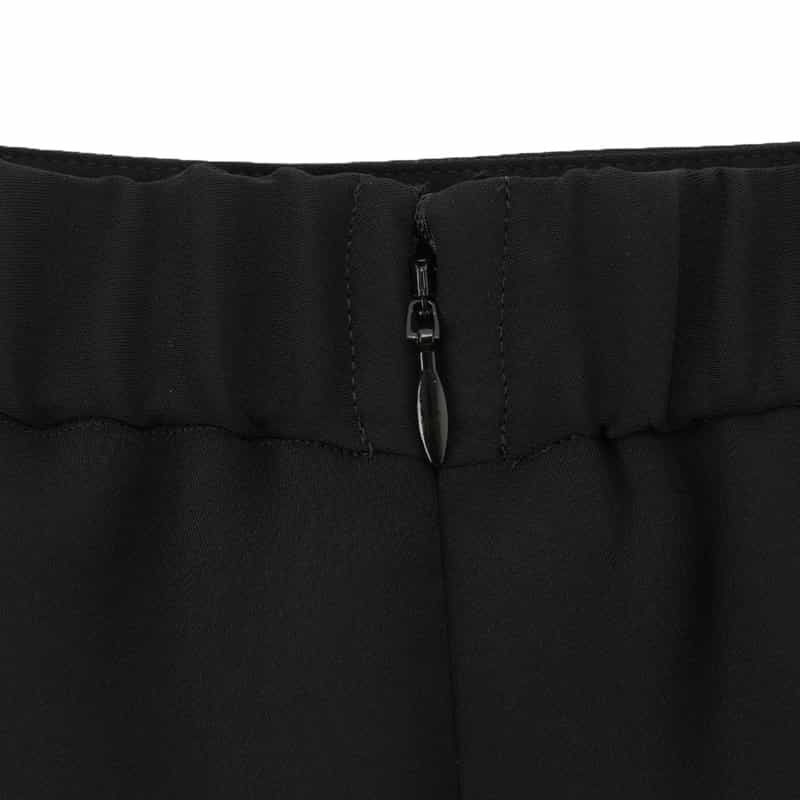 BARNEYS NEW YORK セットアップ ウォッシャブル スムースサテンスカート BLACK