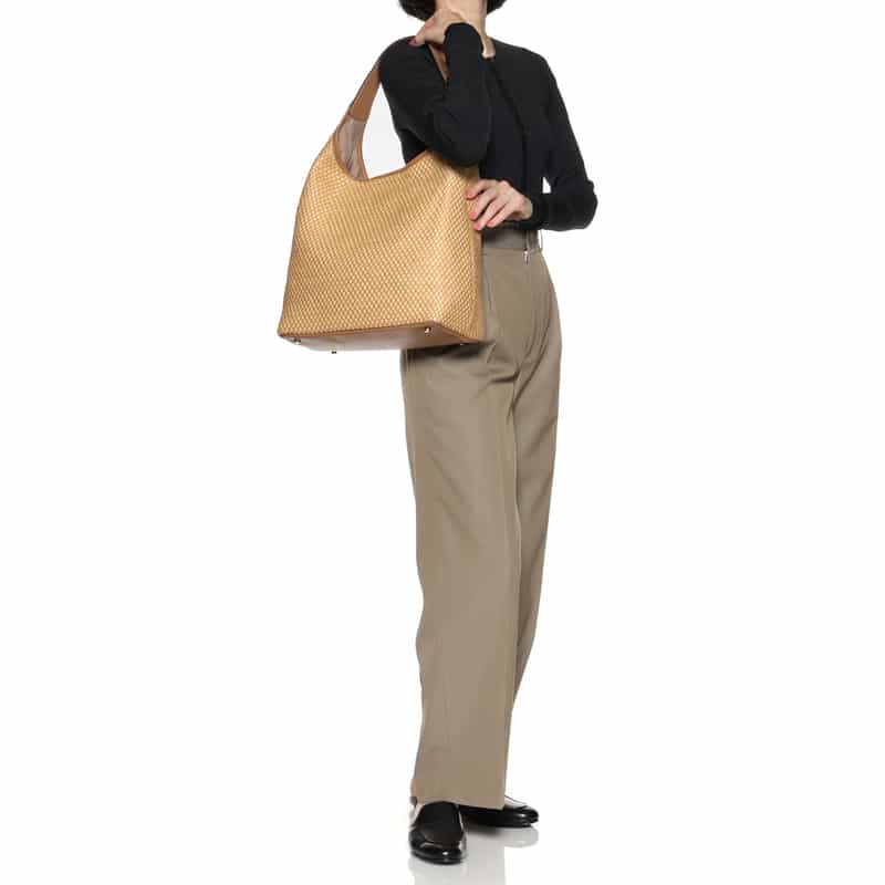 BARNEYS NEW YORK ワンショルダートートバッグ IVORY