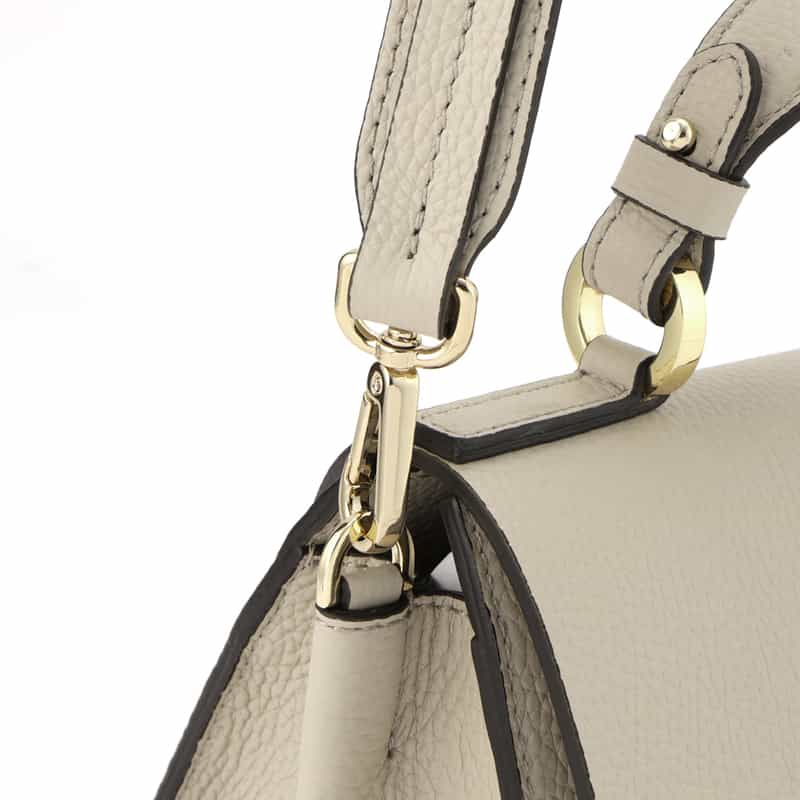 BARNEYS NEW YORK レザー ワンハンドル ミニショルダーバッグ IVORY