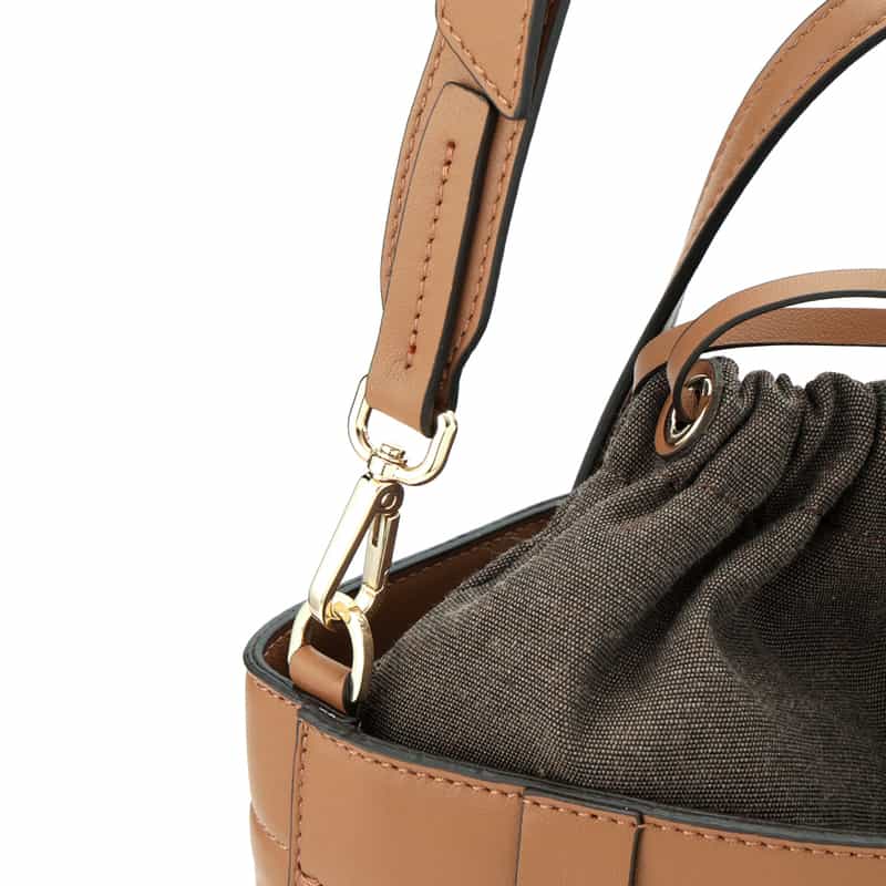 BARNEYS NEW YORK 巾着付き レザー バケットバッグ LIGHT BROWN