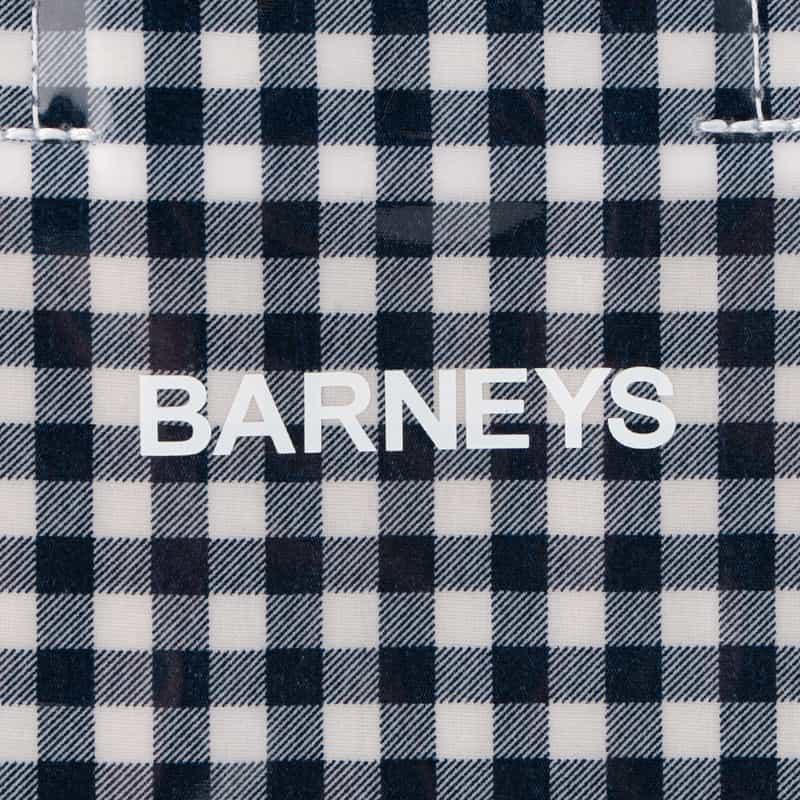 BARNEYS NEW YORK "BARNEYS" ロゴ入りPVCトートバッグ（M） NAVY