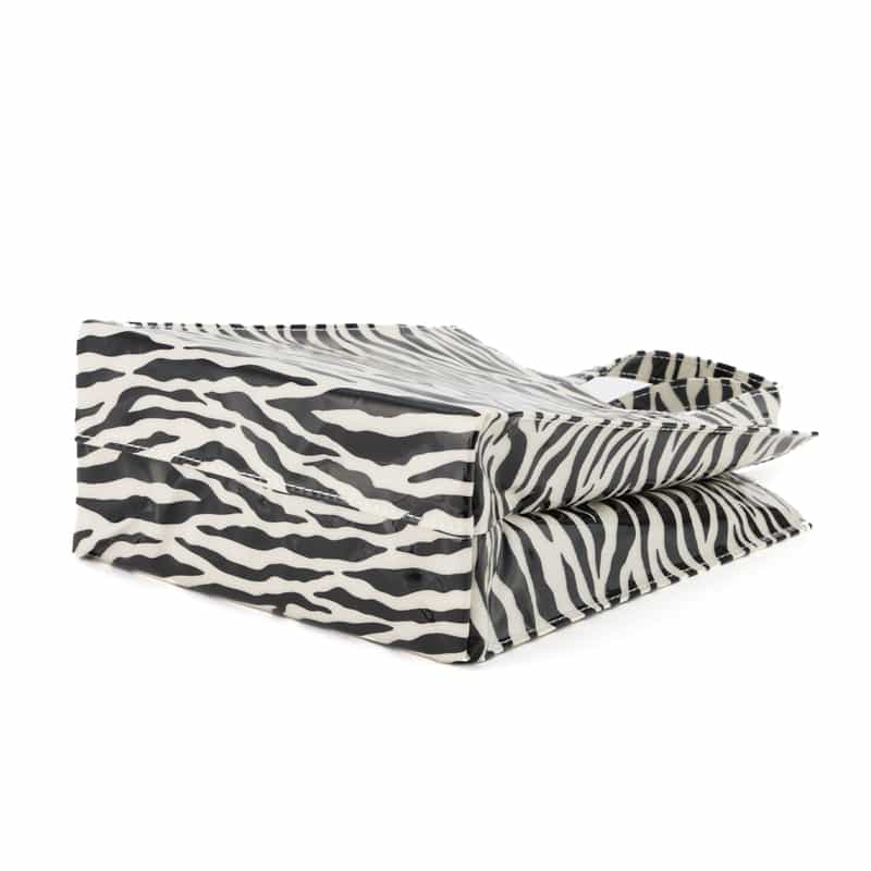 BARNEYS NEW YORK "BARNEYS" ロゴ入りPVCトートバッグ（M） WHITE