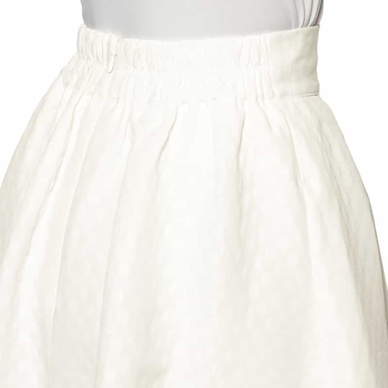 BARNEYS NEW YORK ウォッシャブル タック入りフレアスカート WHITE