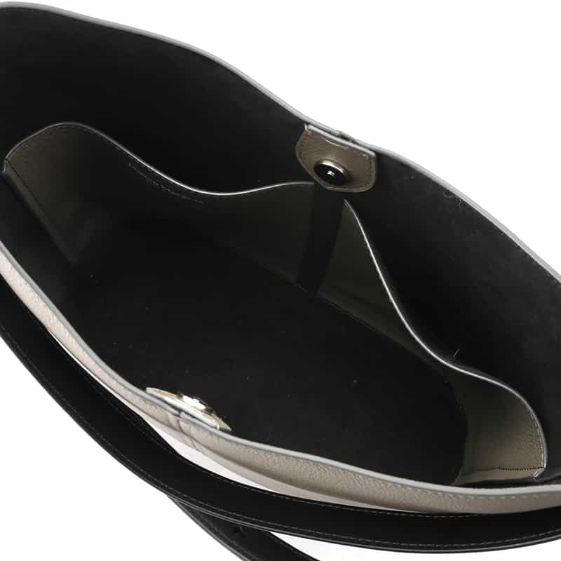 MAISON MARGIELA MAISON MARGLELA＜メゾンマルジェラ＞ ショルダーバッグ GRAY