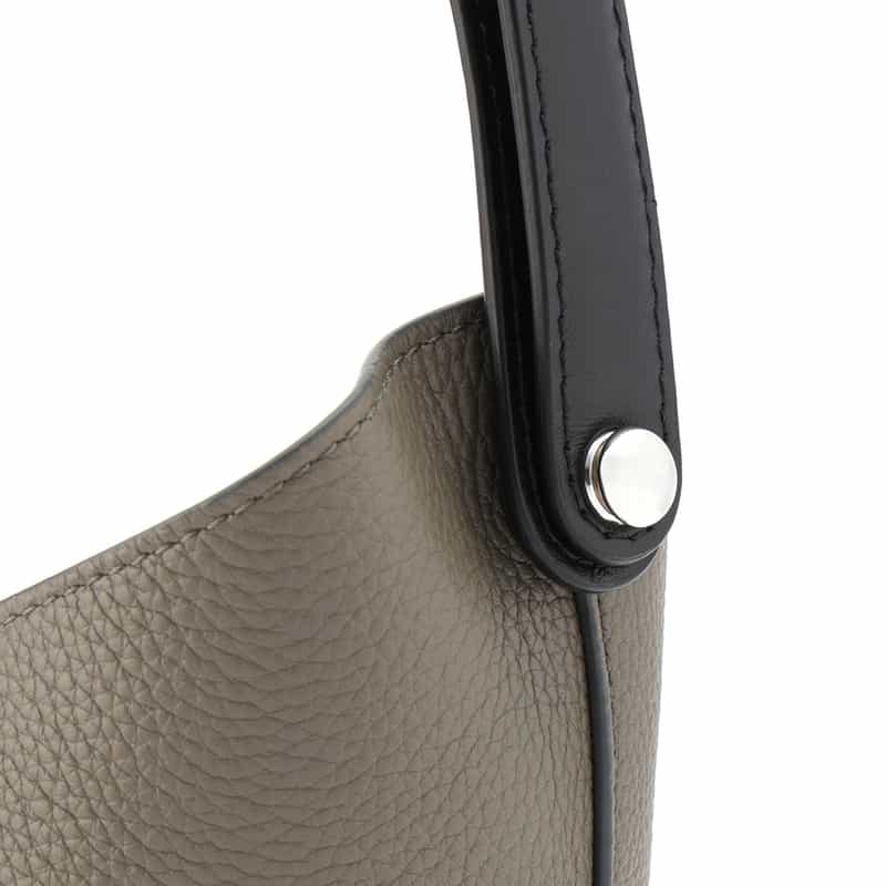 MAISON MARGIELA MAISON MARGLELA＜メゾンマルジェラ＞ ショルダーバッグ GRAY