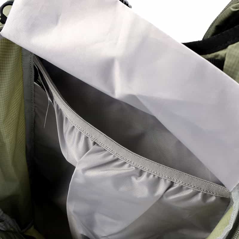 MM6 MAISON MARGIELA MM6 MAISON MARGIELA＜エムエム6 メゾン マルジェラ＞×SALOMON＜サロモン＞コラボレートバックパック GREEN