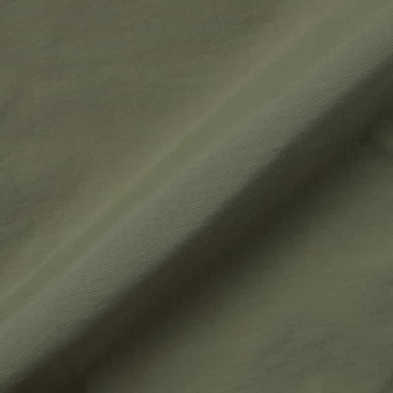 BARNEYS NEW YORK ドローコード付きショートパンツ KHAKI