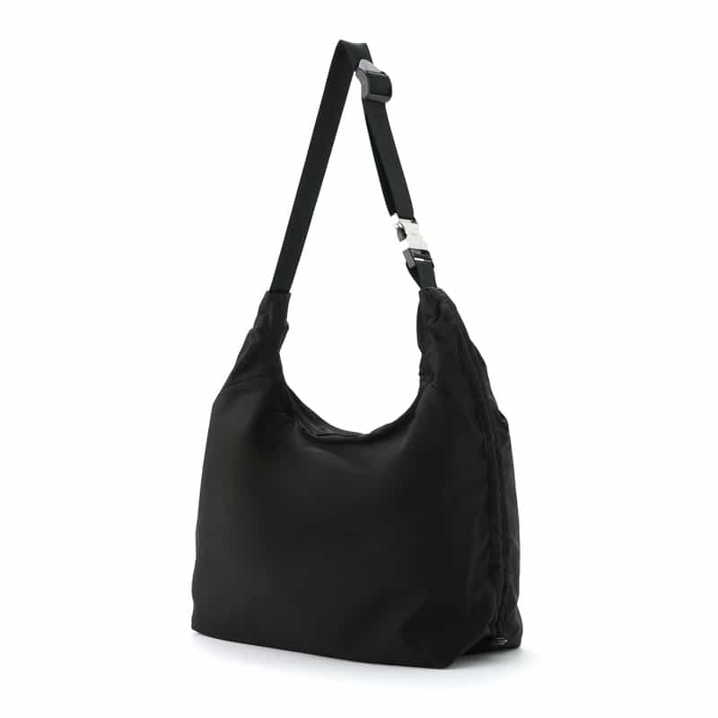 ARCS LONDON ARCS LONDON＜アークス ロンドン＞ スリングバッグ BLACK
