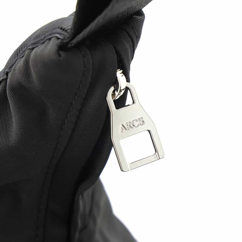 ARCS LONDON ARCS LONDON＜アークス ロンドン＞ スリングバッグ BLACK