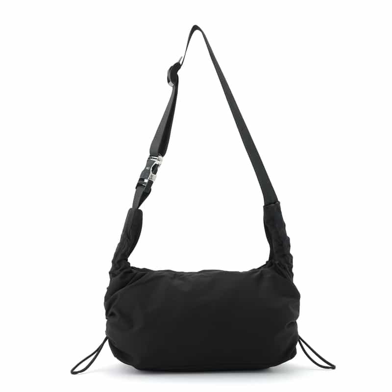 ARCS LONDON ARCS LONDON＜アークス ロンドン＞ スリングバッグ BLACK