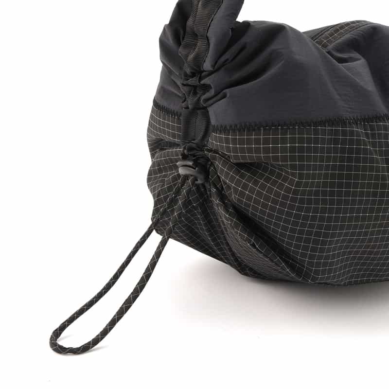 ARCS LONDON ARCS LONDON＜アークス ロンドン＞ スリングバッグ BLACK