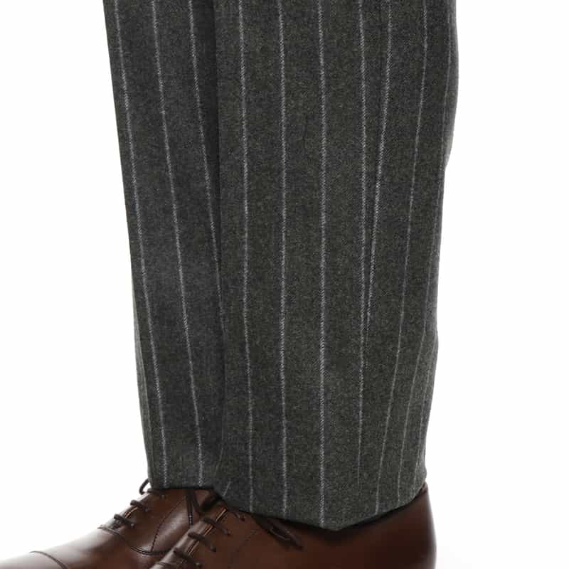 BARNEYS NEW YORK チョークストライプ柄スーツ"MADISON" GRAY